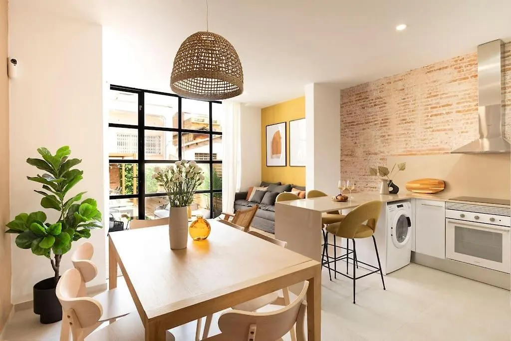 Lodging Apartments Rambla Poblenou 12 برشلونة 0*,  إسبانيا