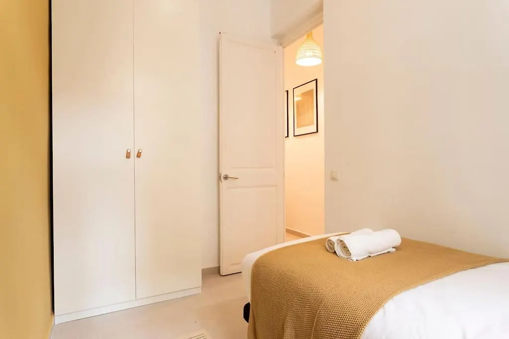 Lodging Apartments Rambla Poblenou 12 برشلونة